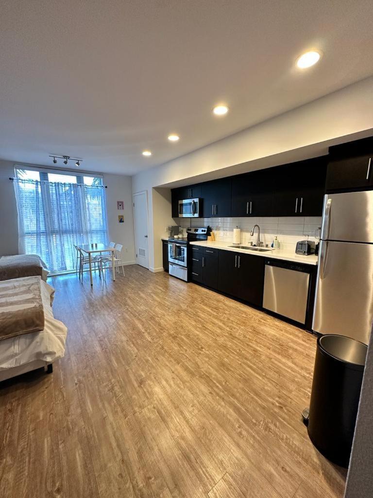 Studios Universal 10 Min Drive Free Parking And Wifi ลอสแอนเจลิส ภายนอก รูปภาพ